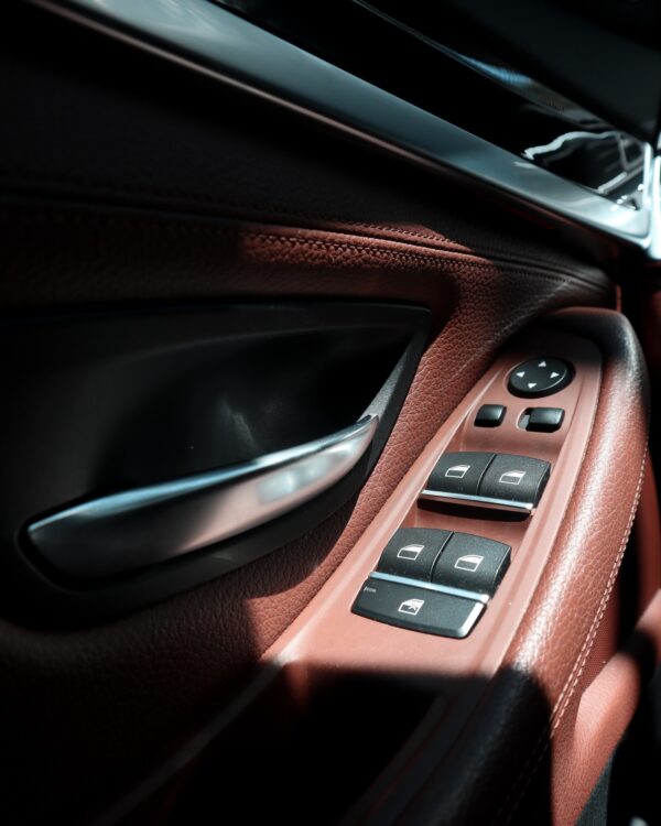BMW 525D High Executive - Afbeelding 10