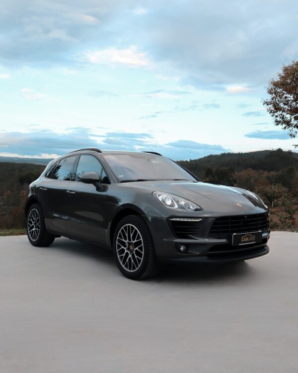 Porsche Macan S