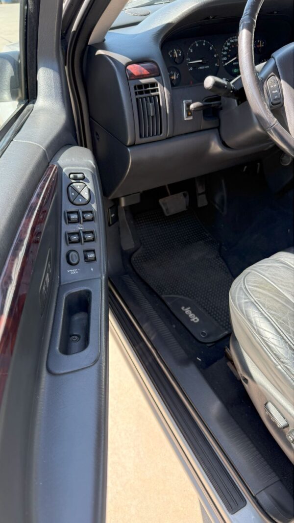 Jeep Grand Cherokee - Afbeelding 19