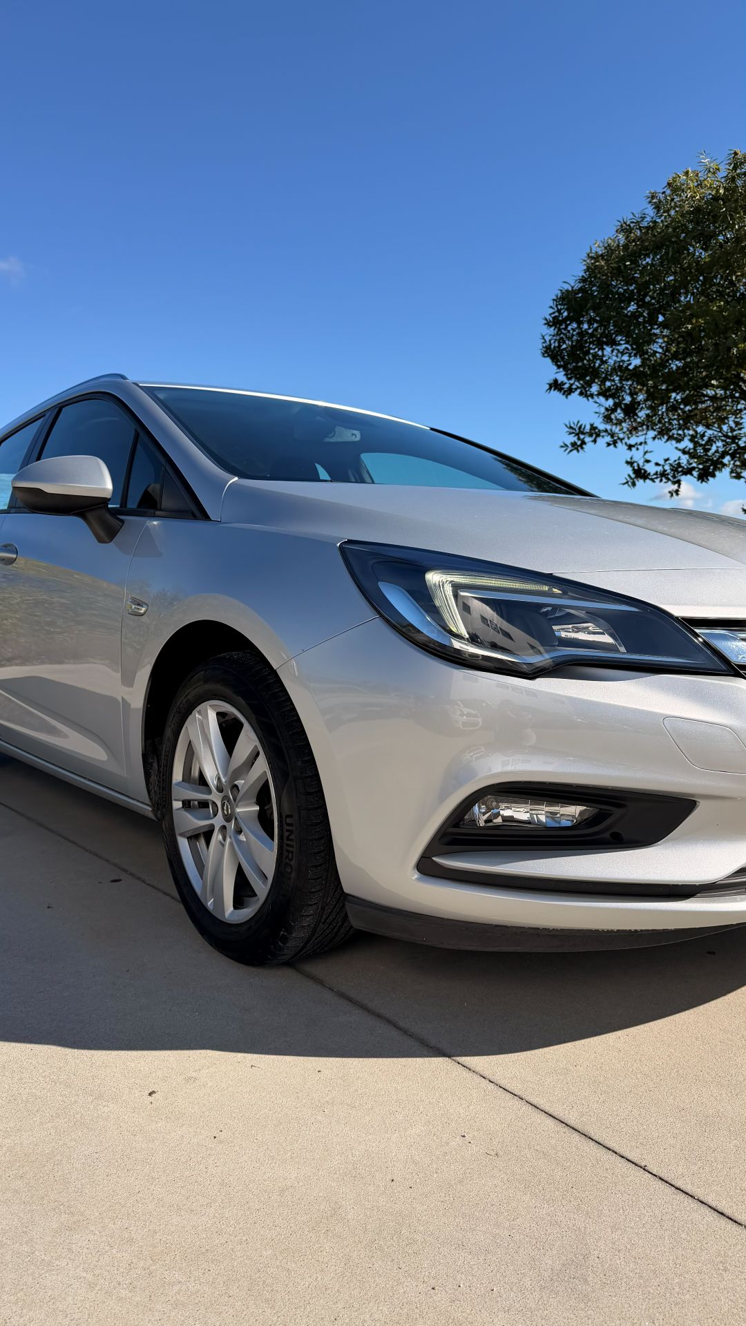 Opel Astra Version: 1.6 CDTi DPF Edition - Image 7