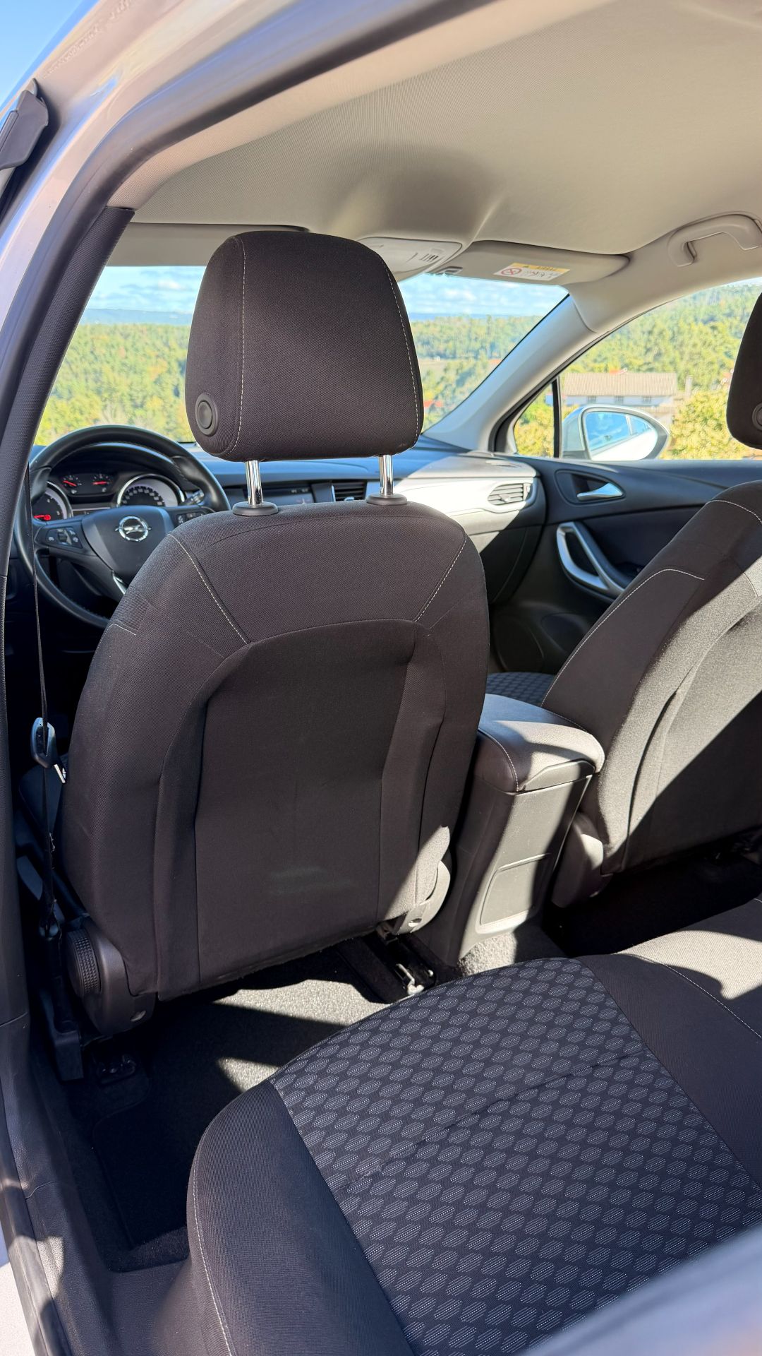 Opel Astra Version: 1.6 CDTi DPF Edition - Image 16