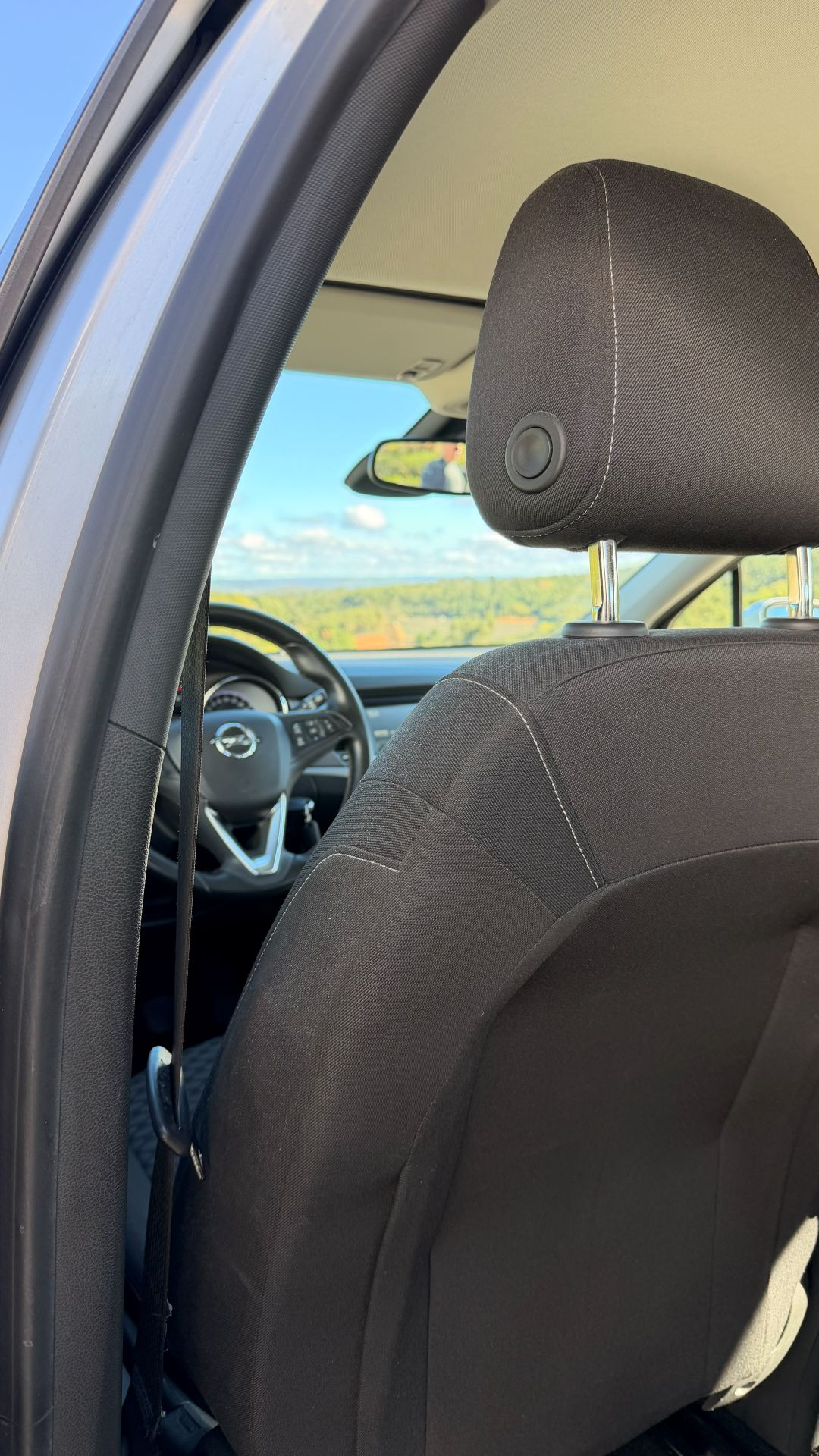 Opel Astra Version: 1.6 CDTi DPF Edition - Image 18