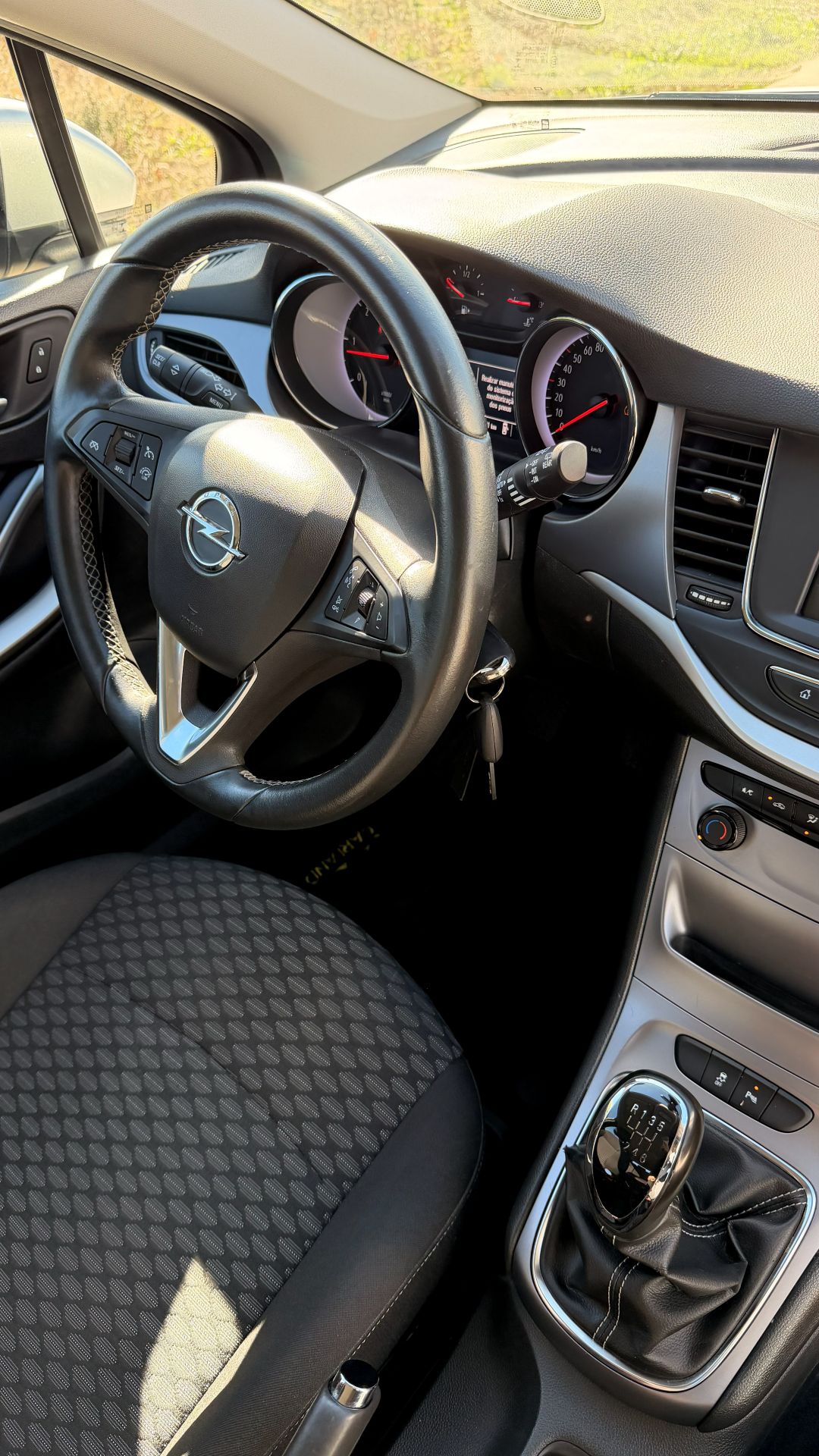 Opel Astra Version: 1.6 CDTi DPF Edition - Image 15