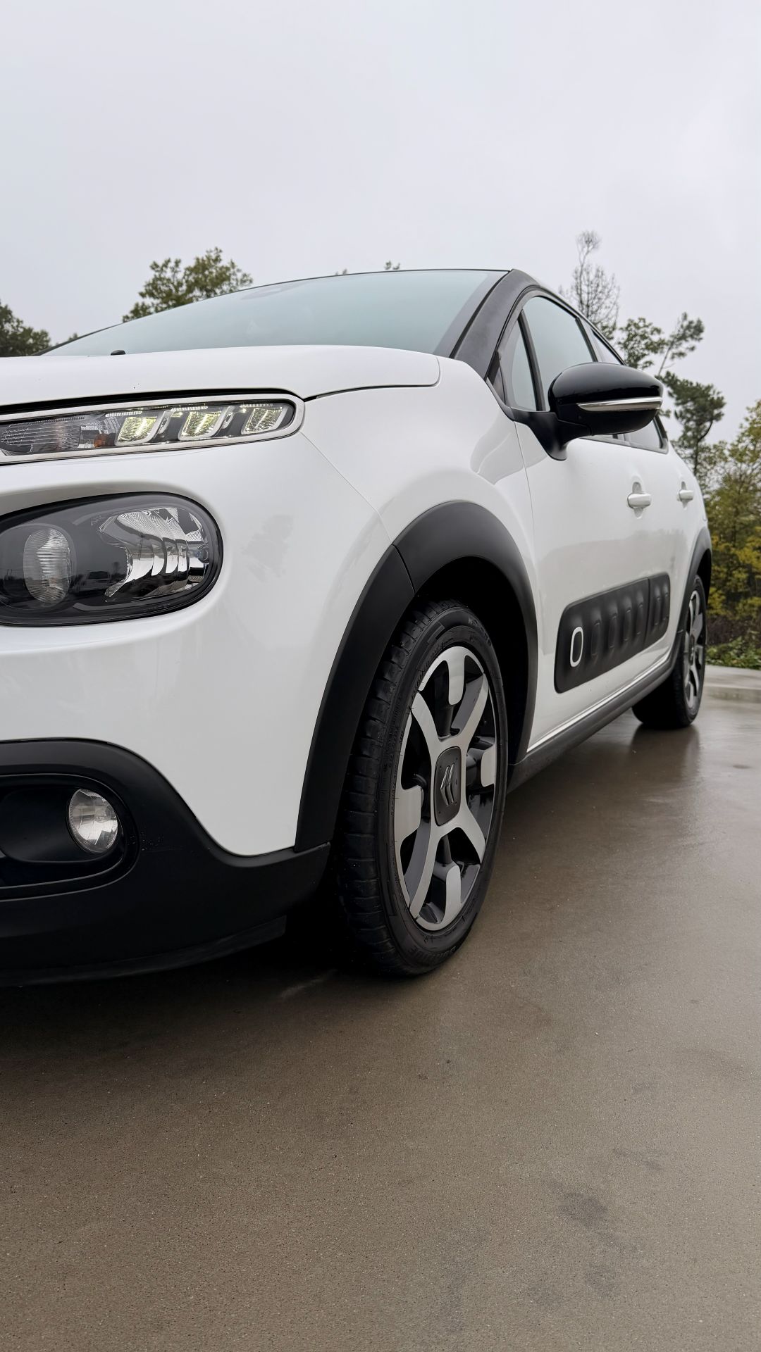 Citroen C3 PureTech Glänzend – Bild 4