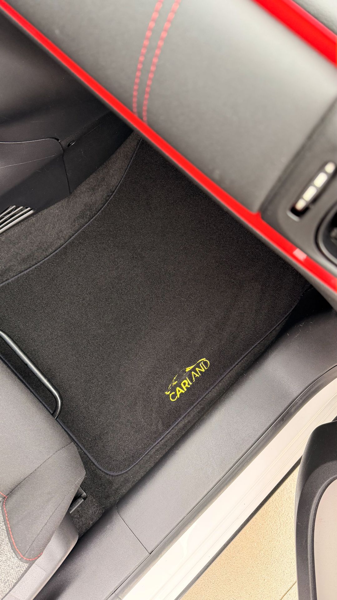 Citroen C3 PureTech Glänzend – Bild 19